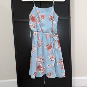 Women’s dress